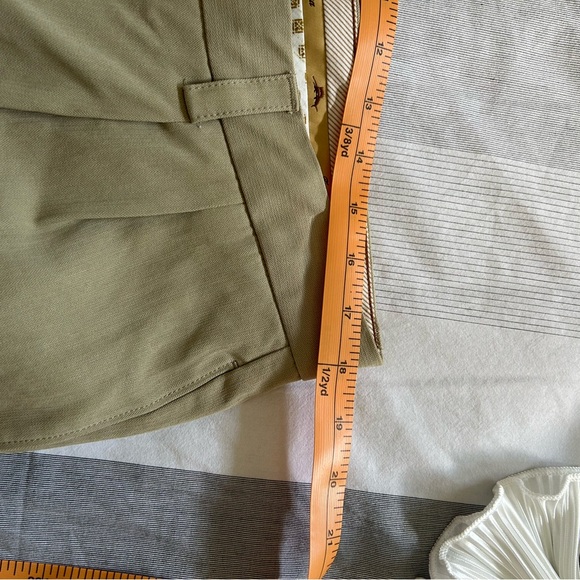 Men’s Tommy Bahama Silk Shorts - Picture 6 of 8